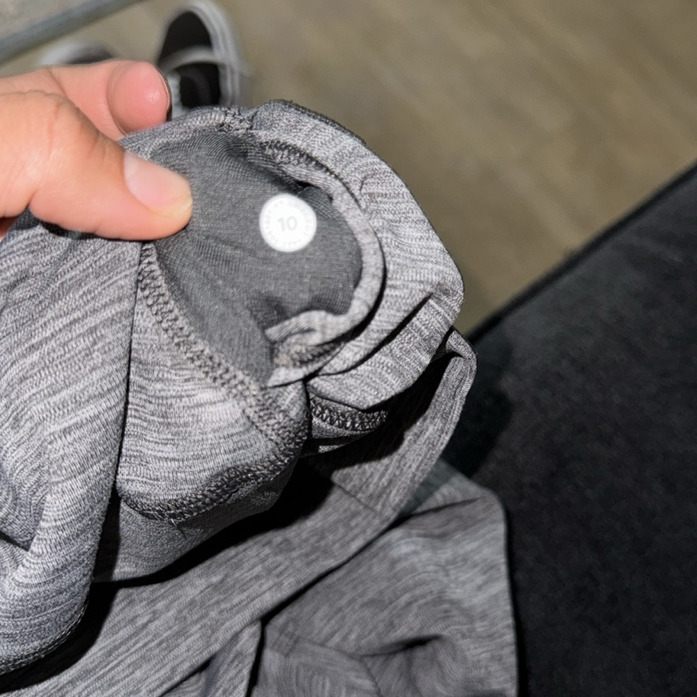 Lululemon Heathered Graphite Grey High-Rise Pants 28” - Picture 10 of 11